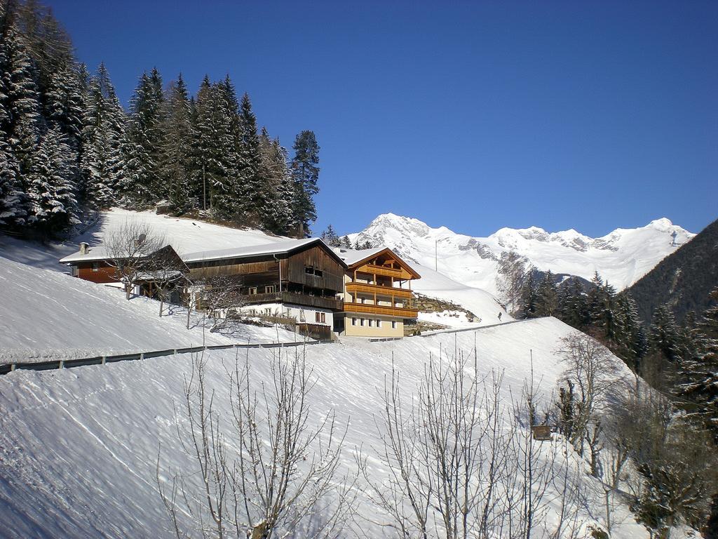 Ausserangistlhof Campo Tures Exterior foto