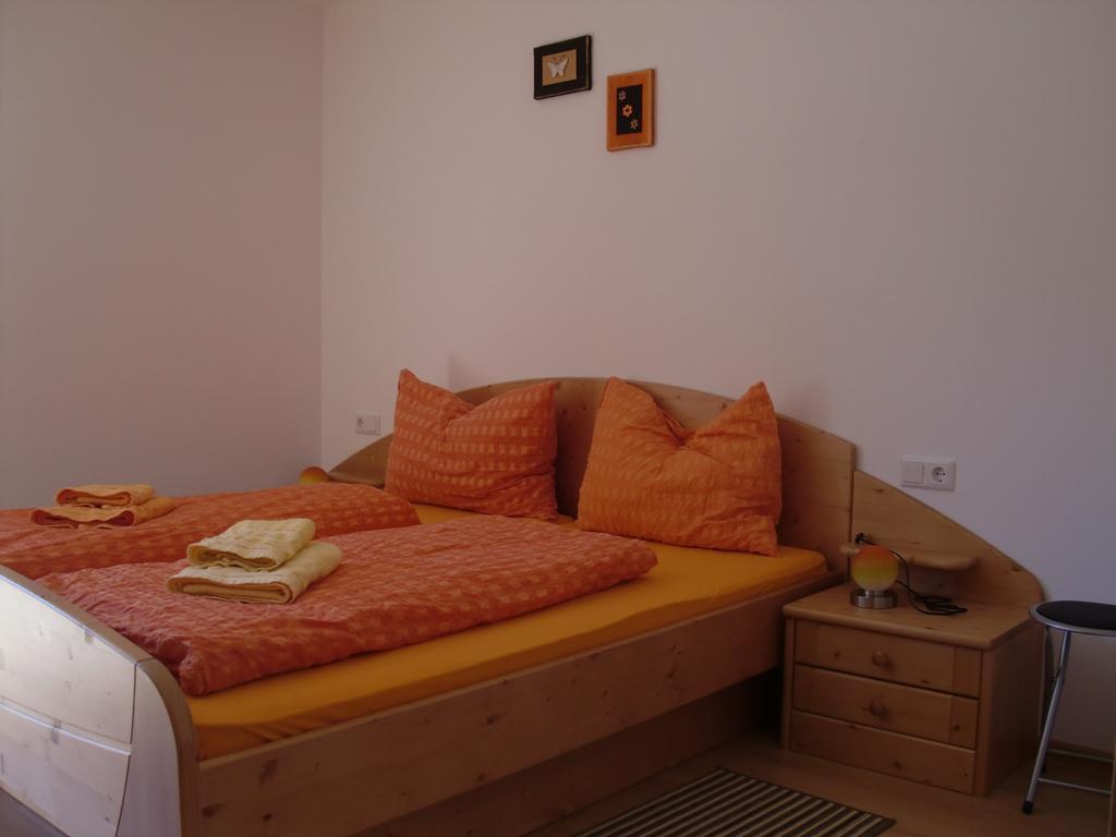 Ausserangistlhof Campo Tures Habitación foto